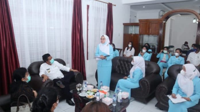 curhat_ke_rhs_guru_paud_di_simalungun_hanya_diupah_rp200_ribu_per_bulan
