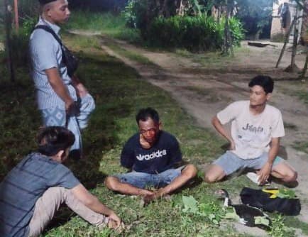 curi_2_ekor_bebek_di_kawasan_keramat_kuda_pria_ini_diamuk_massa