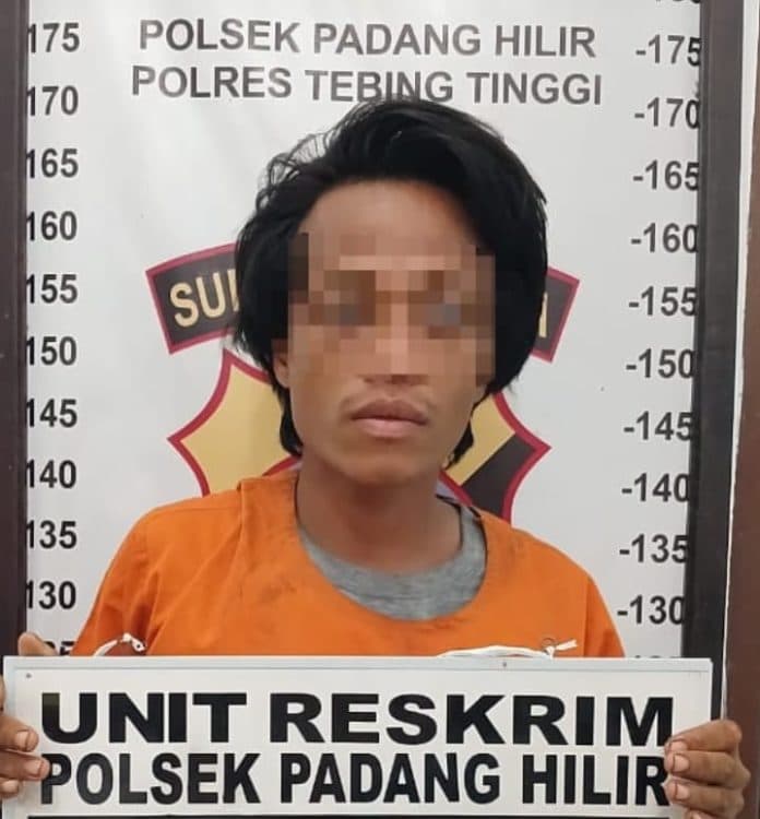 curi_besi_rel_kereta_api_warga_jalan_batu_bara_tebing_tinggi_ditangkap_polisi