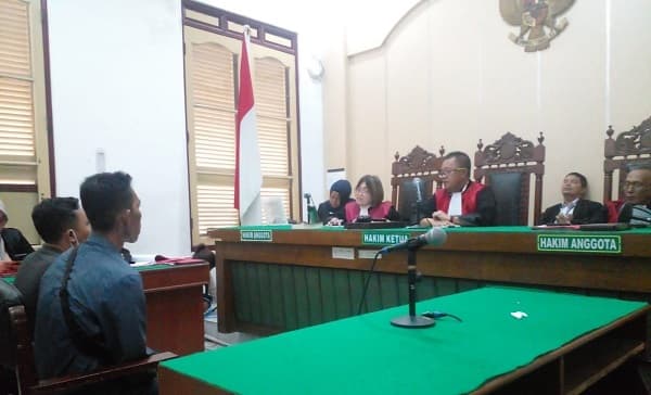 curi_kabel_di_hotel_kenanga_medan_perusahaan_rugi_rp26_juta