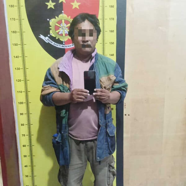 curi_ponsel_pengunjung_samosir_warga_pangururan_ditangkap_polisi
