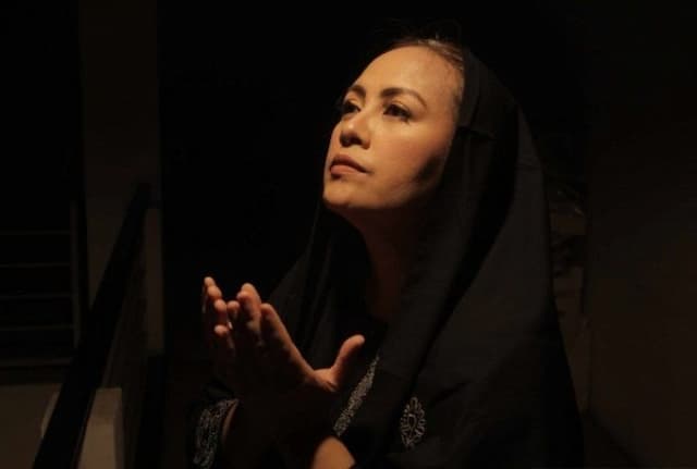 cynthia_lamusu_sedih_idul_fitri_tak_bisa_gelar_open_house