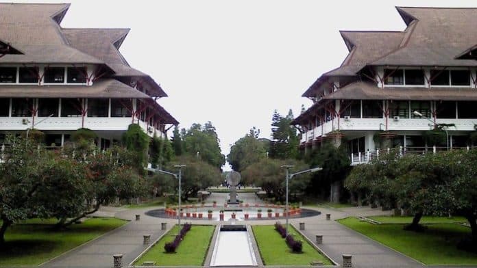 daftar_10_universitas_dengan_hasil_riset_terbanyak_yang_digunakan_industri