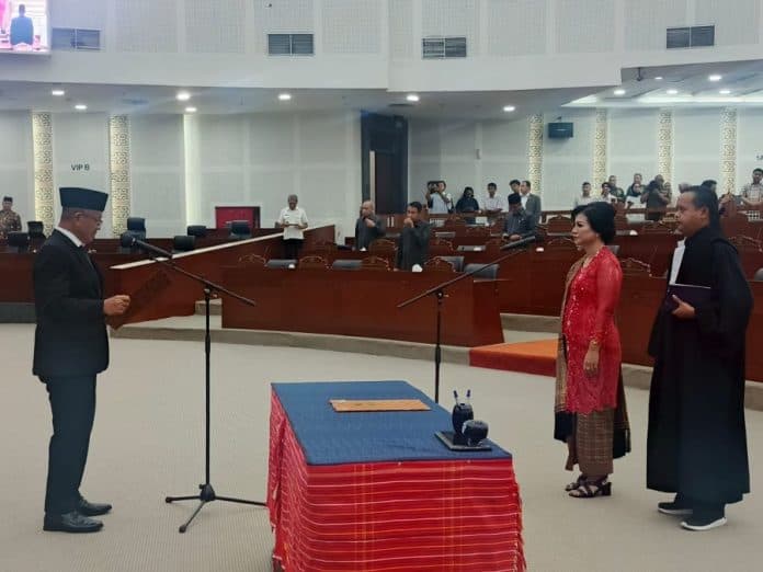 dameria_pangaribuan_resmi_dilantik_jadi_anggota_dprd_sumut