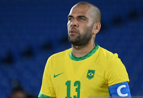 dani_alves_dipecat_karena_kasus_pelecehan_seksual