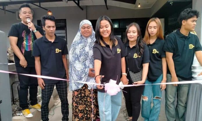 dboos_cafe_hadir_di_siantar_pelanggan_mulut_bisa_bohong_lidah_takkan_berdusta
