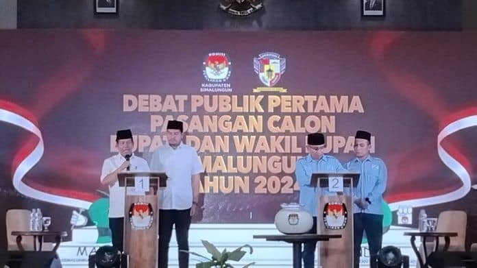 debat_publik_pilkada_simalungun_kedua_paslon_janji_perbaiki_jalan_rusak