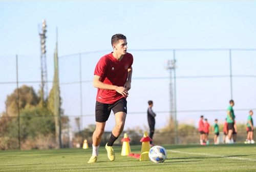 debut_ivar_jenner_justin_hubner_di_timnas_u_20_mendapat_pujian