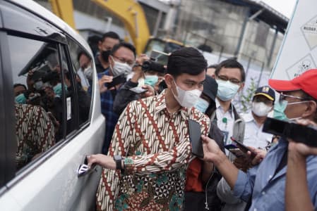 deklarasi_sebagai_cawapres_prabowo_gibran_belum_ajukan_surat_pengunduran_diri_ke_pdip