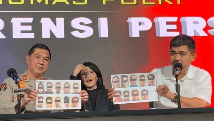 densus_88_tangkap_40_tersangka_teroris_rencana_utama_gagalkan_pemilu
