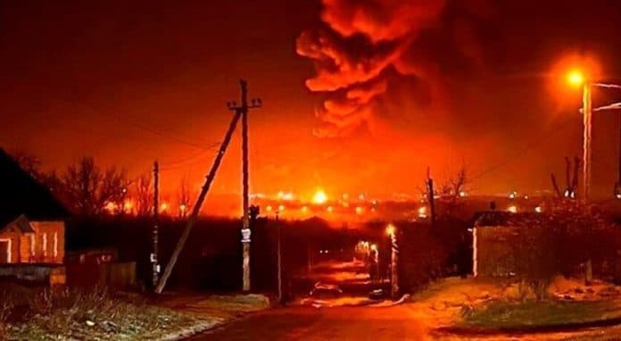depot_senjata_diserang_status_darurat_diberlakukan_di_perbatasan_rusia