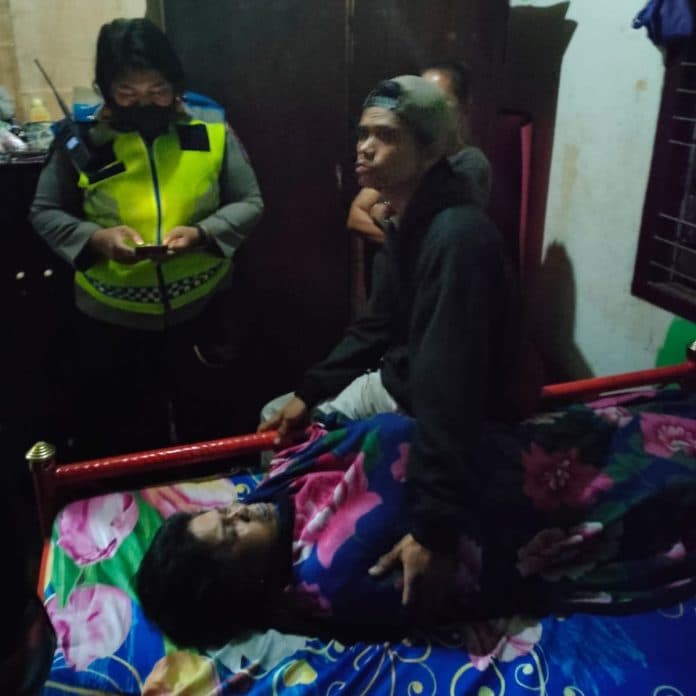 depresi_penyakit_tak_sembuh_sembuh_irt_nekat_gantung_diri_di_siantar