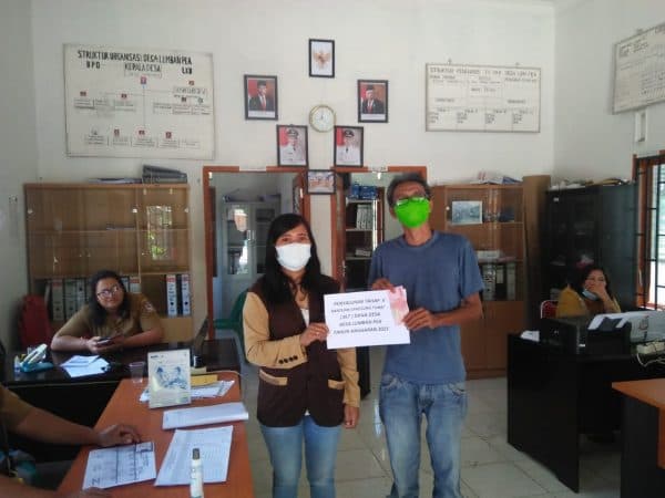 desa_lumban_pea_salurkan_blt_dana_desa_tahap_ii