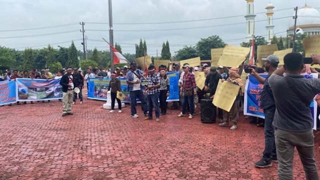 desak_penyelesaian_konflik_karyawan_pt_spr_datangi_kantor_bupati_dan_polres_asahan