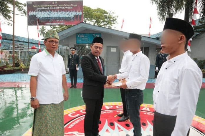 di_lapas_tebing_tinggi_1184_napi_terima_remisi_19_orang_hirup_udara_bebas