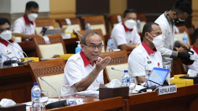 di_tengah_serangan_bjorka_jokowi_panggil_kepala_bssn_ke_istana
