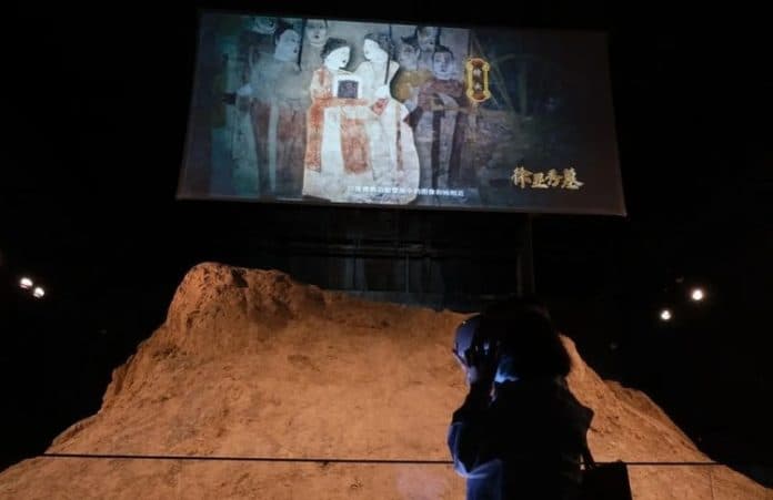 dibuka_museum_di_china_pajang_mural_umur_1500_tahun