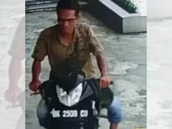 dicari_polisi_maling_kotak_infak_di_musholla_al_falah_hamparan_perak