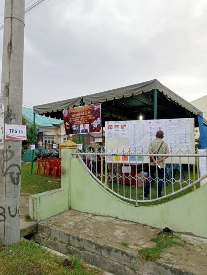 diduga_oknum_kpps_di_deli_serdang_tak_netral_pengaruhi_warga_pemilih