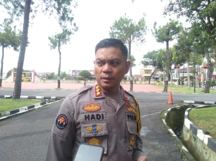 diduga_peras_bacaleg_oknum_anggota_bawaslu_bersama_dua_rekannya_ditahan_di_polda_sumut