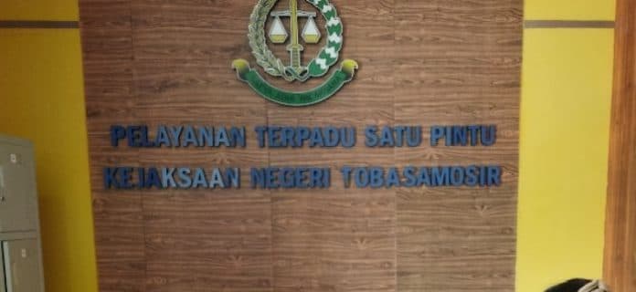 diduga_tidak_sampaikan_laporan_spt_wakil_ketua_dprd_toba_ditahan_kejari_toba_samosir