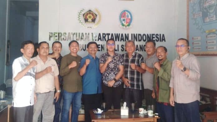 dihadiri_presiden_jokowi_11_delegasi_pwi_deli_serdang_hadir_puncak_hpn_di_jakarta