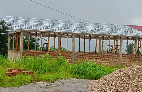 dikerjakan_pengelola_bumdes_proyek_di_desa_bangun_parbuluan_diduga_mangkrak