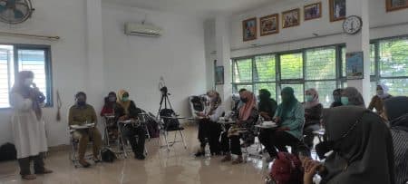 dinas_pppa_tingkatkan_kemampuan_perempuan_desa_denai_kuala