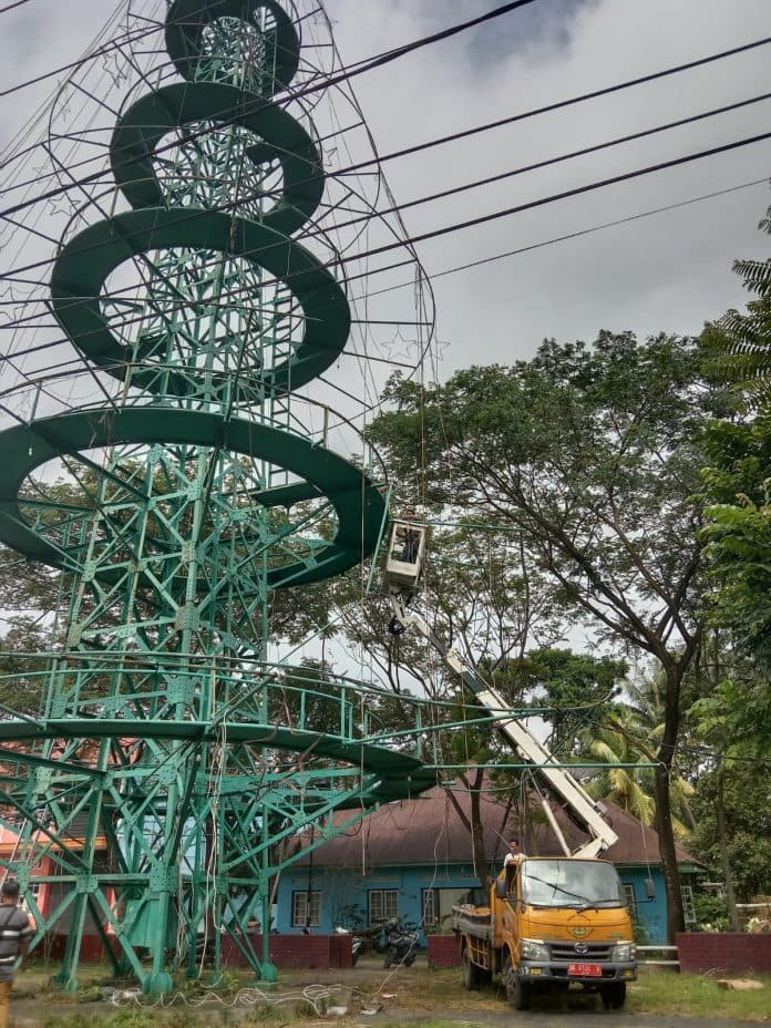 dinas_prkp_upayakan_perbaikan_pohon_terang_di_siantar_bisa_menyala_secepatnya
