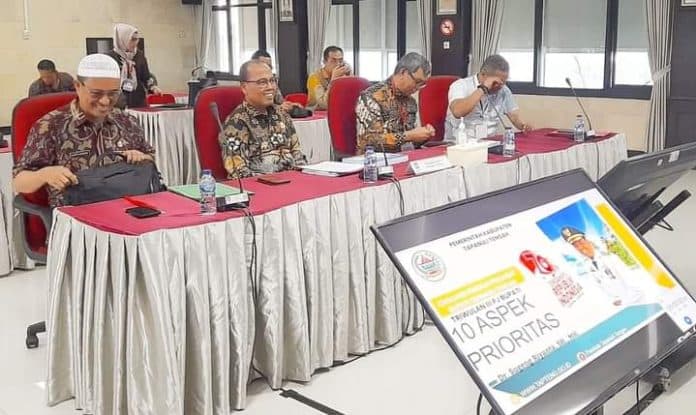 dinilai_lakukan_perubahan_itjend_kemendagri_apresiasi_kinerja_pj_bupati_tapteng