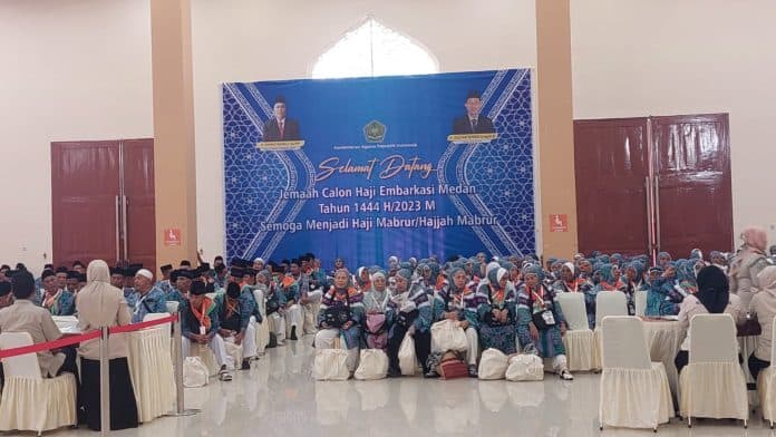 dinkes_sumut_ingatkan_jemaah_calon_haji_jaga_kebugaran_banyak_minum_dan_konsumsi_buah