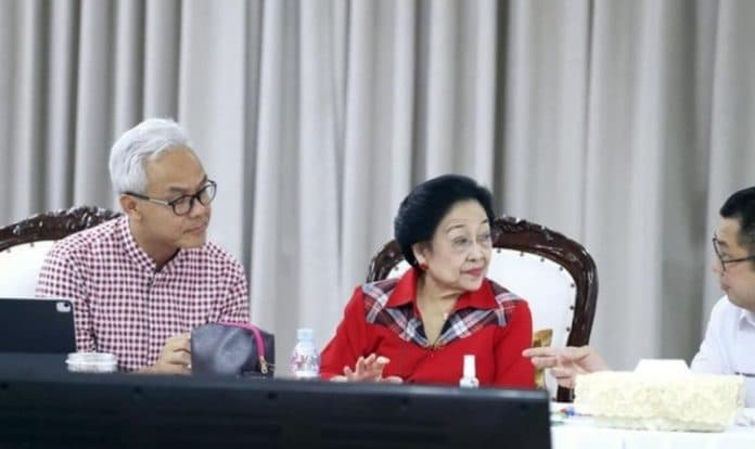 dipimpin_megawati_ganjar_dan_ketum_partai_pengusung_ikuti_rapat_tpn