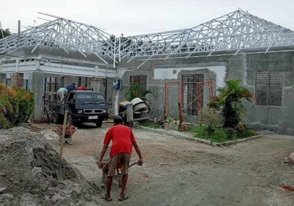 direhab_berbiaya_rp14_miliar_dinding_kantor_dkp_deli_serdang_hanya_dipoles