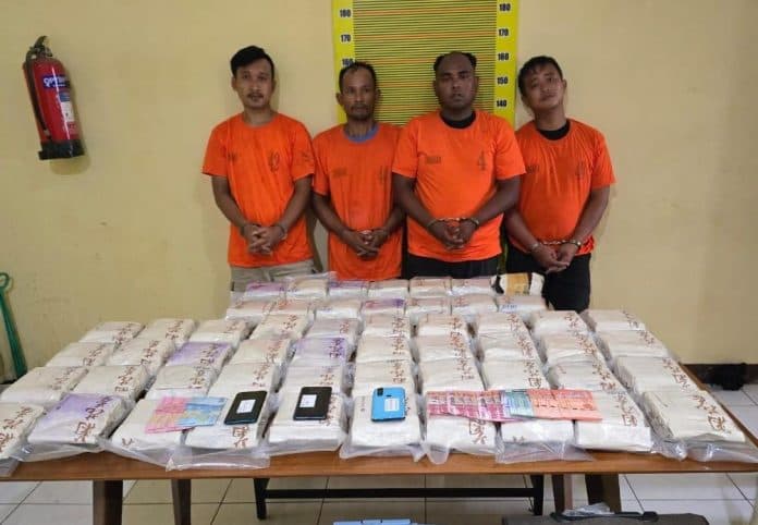 direktorat_narkoba_polda_sumut_gagalkan_penyelundupan_54_kilogram_sabu_ke_jakarta