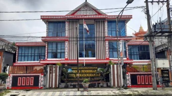 disdik_5832_pelajar_smp_yang_lulus_di_pematangsiantar