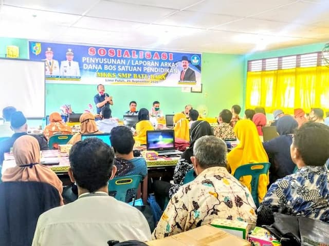 disdik_batu_bara_sosialisasi_arkas_bos_untuk_optimalkan_partisipasi_masyarakat