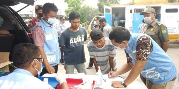 dishub_medan_razia_8_supir_angkot_positif_narkoba