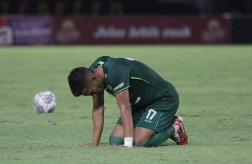 ditekuk_rans_nusantara_fc_2_1_persebaya_tergelincir_di_kandang_sendiri