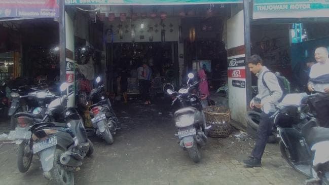 dituduh_gelapkan_motor_pemilik_toko_servis_di_medan_merugi