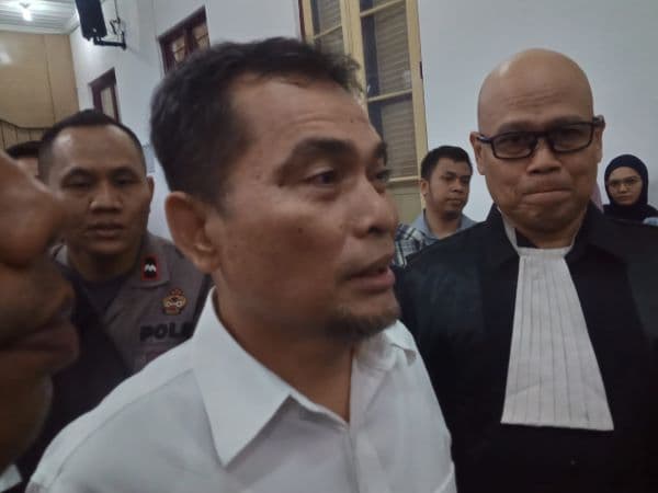 divonis_10_tahun_penjara_alwi_mujahit_fakta_persidangan_tidak_ada_yang_terbukti