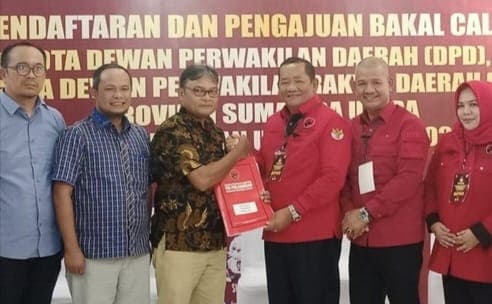 dokumen_tak_lengkap_kpud_sumut_kembalikan_berkas_bacaleg_dari_pdi_perjuangan