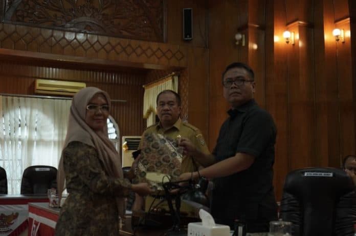 dprd_asahan_sahkan_dua_perda_menjelang_akhir_tahun