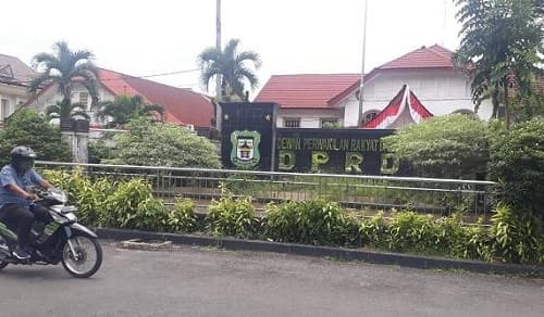 dprd_siantar_kunker_ke_aceh_tamiang_menyerap_soal_dukcapil