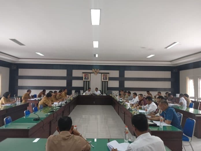 dprd_simalungun_minta_eksekutif_laporkan_serapan_anggaran_per_semester