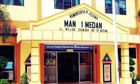 dprd_sumut_minta_pengutipan_sumbangan_siswa_man_dievaluasi
