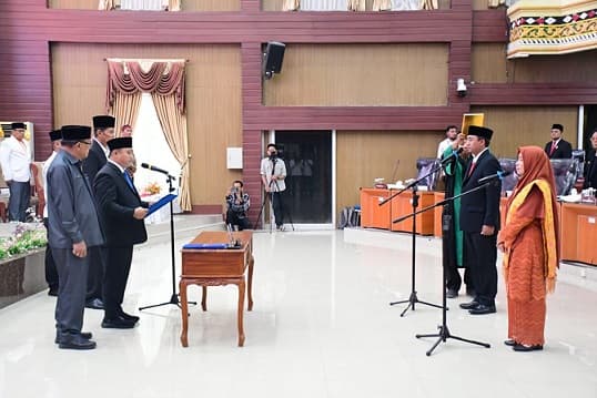dua_anggota_fraksi_pks_dprd_deli_serdang_di_paw