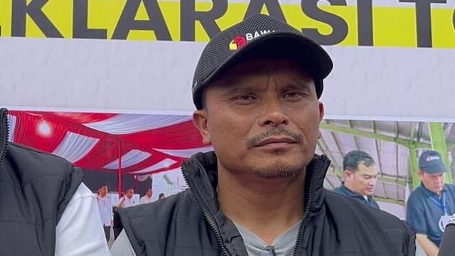 dua_hari_jelang_pemilihan_bawaslu_sumut_masih_menertibkan_apk
