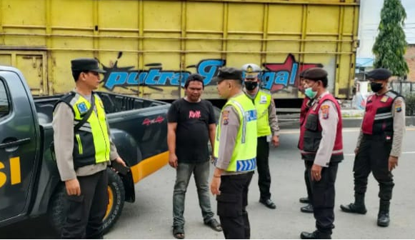 dua_juru_parkir_liar_diamankan_polres_tebing_tinggi