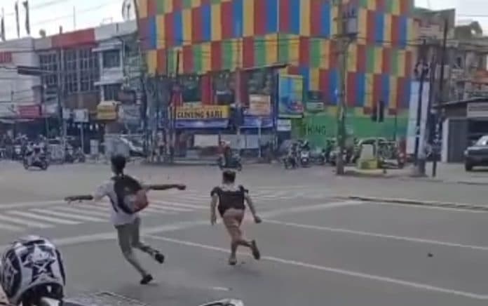 dua_kelompok_remaja_terlibat_tawuran_di_jalan_gatot_subroto_medan