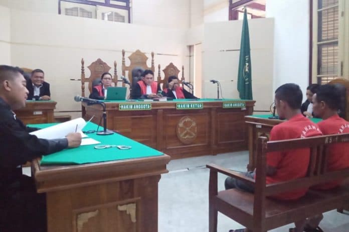 dua_kurir_sabu_10_kg_dan_18_ribu_butir_pil_ekstasi_asal_aceh_dihukum_mati